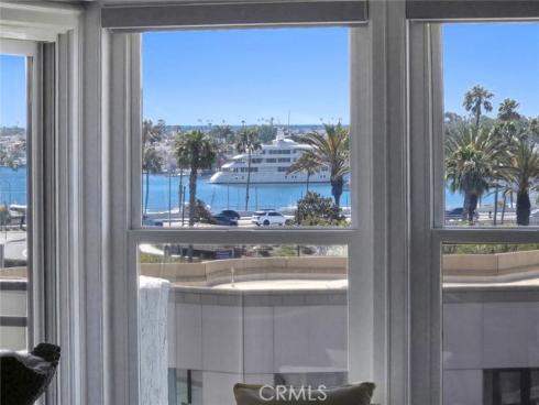 280 Cagney 211 Lane, Newport Beach, CA