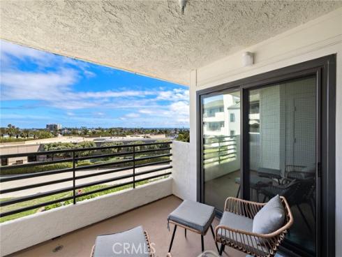 280 Cagney 211 Lane, Newport Beach, CA