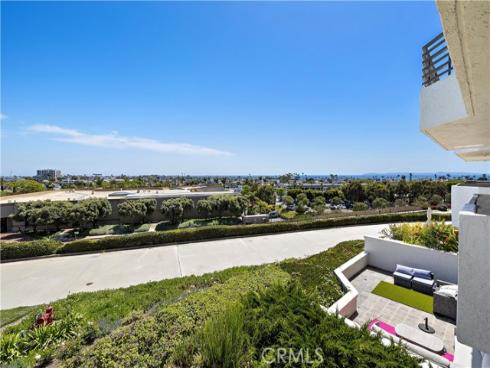 280 Cagney 211 Lane, Newport Beach, CA