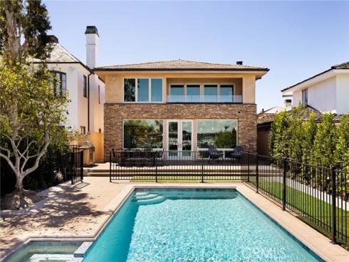 12 Harbor Island, Newport Beach, CA