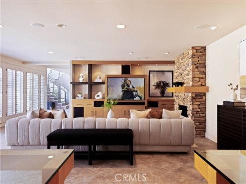 12 Harbor Island, Newport Beach, CA