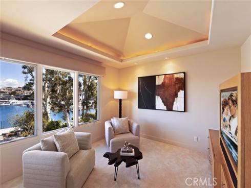 12 Harbor Island, Newport Beach, CA