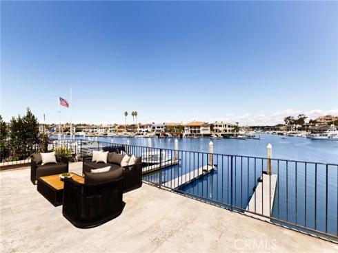 12 Harbor Island, Newport Beach, CA