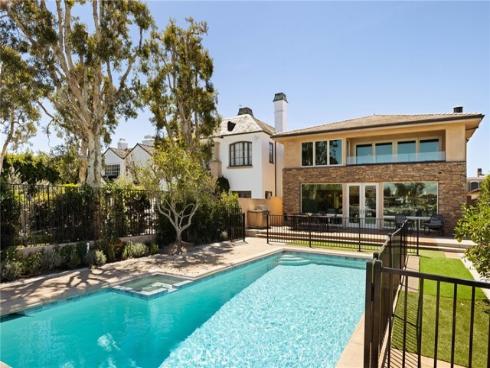 12 Harbor Island, Newport Beach, CA