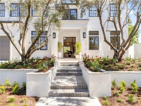 6 Pinehurst Ln , Newport Beach, CA