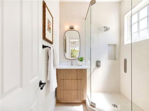 6 Pinehurst Ln , Newport Beach, CA