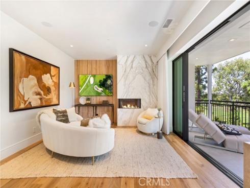 6 Pinehurst Ln , Newport Beach, CA