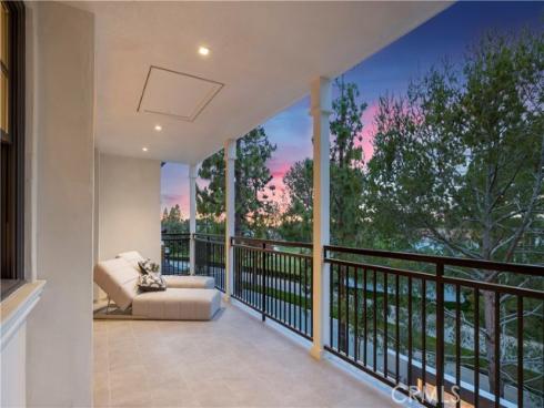 6 Pinehurst Ln , Newport Beach, CA