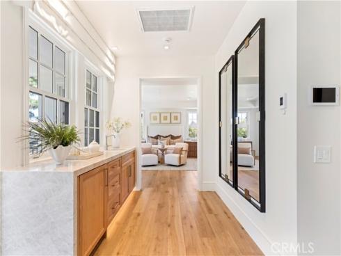 6 Pinehurst Ln , Newport Beach, CA