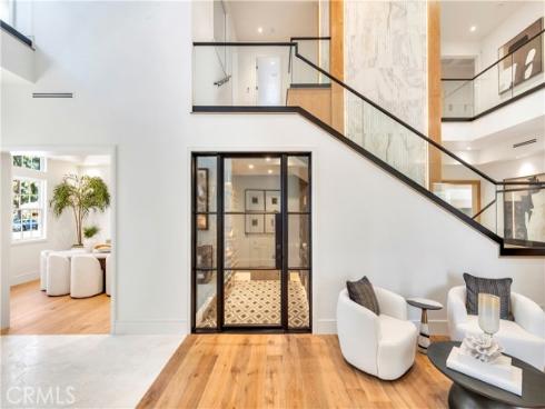 6 Pinehurst Ln , Newport Beach, CA