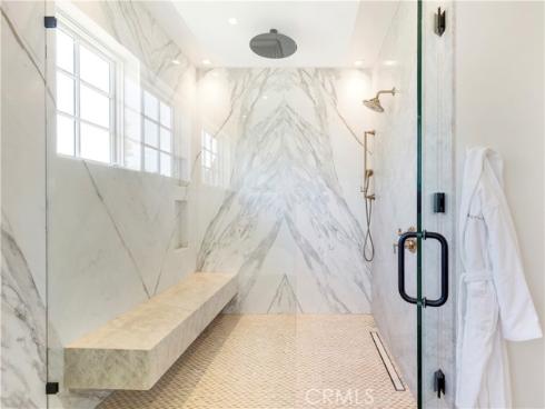 6 Pinehurst Ln , Newport Beach, CA
