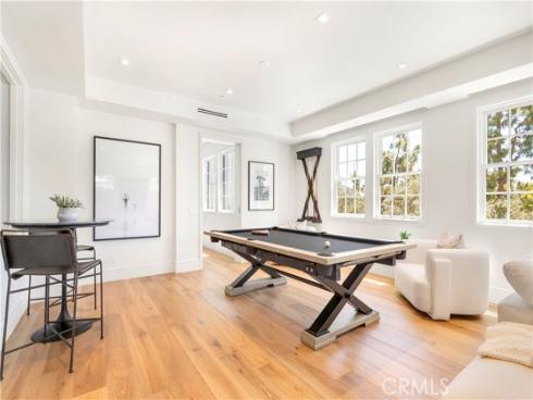 6 Pinehurst Ln , Newport Beach, CA