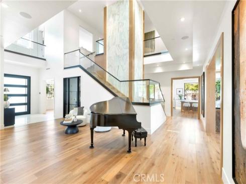 6 Pinehurst Ln , Newport Beach, CA