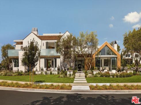 1399 Galaxy Drive, Newport Beach, CA