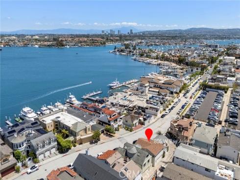 805 W Bay , Newport Beach, CA