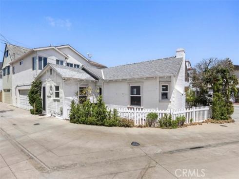 805 W Bay , Newport Beach, CA