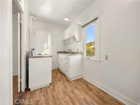 805 W Bay , Newport Beach, CA