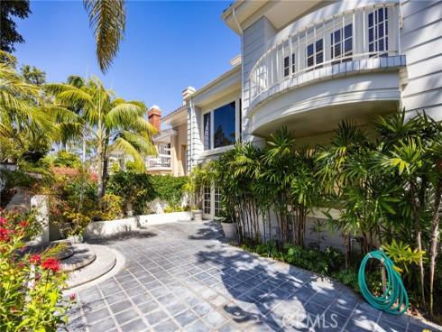 2 Chatham Court, Newport Beach, CA