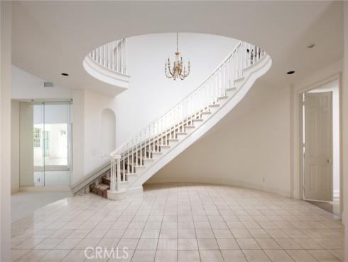 2 Chatham Court, Newport Beach, CA