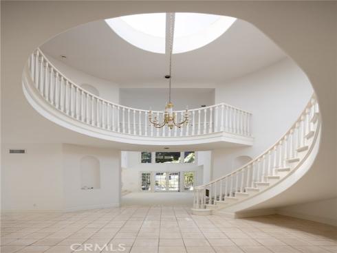 2 Chatham Court, Newport Beach, CA