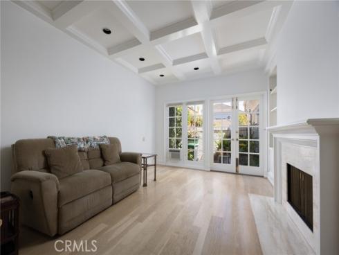2 Chatham Court, Newport Beach, CA