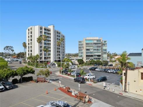 517 30th Street, Newport Beach, CA