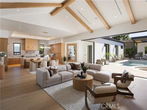1453 Galaxy Dr , Newport Beach, CA