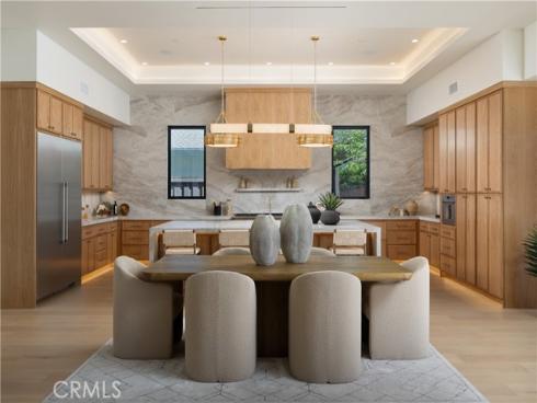 1453 Galaxy Dr , Newport Beach, CA