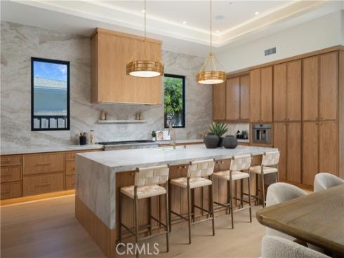 1453 Galaxy Dr , Newport Beach, CA