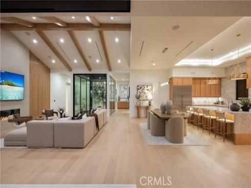 1453 Galaxy Dr , Newport Beach, CA