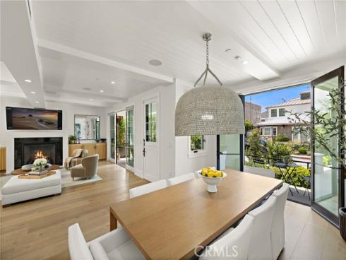 330  Onyx Avenue  , Newport Beach, CA
