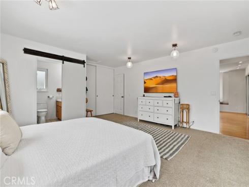 2284 Redlands , Newport Beach, CA