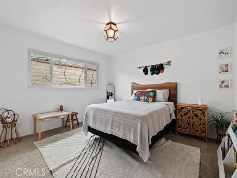 2284 Redlands , Newport Beach, CA