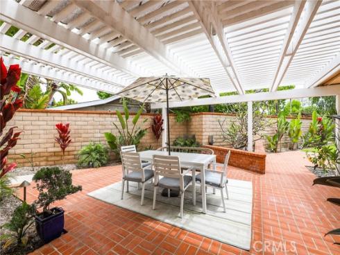 2284 Redlands , Newport Beach, CA