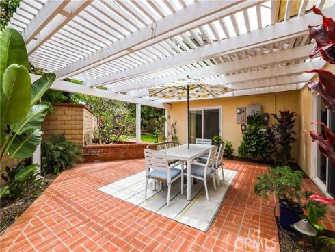 2284 Redlands , Newport Beach, CA