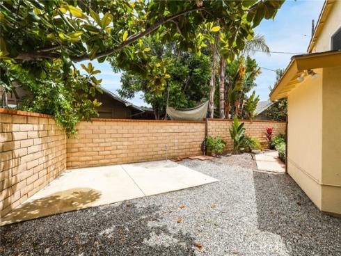 2284 Redlands , Newport Beach, CA
