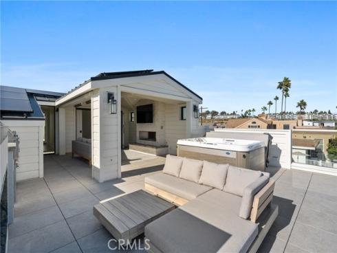 123 44th Street, Newport Beach, CA