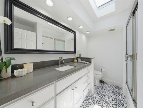 2202 W Oceanfront , Newport Beach, CA