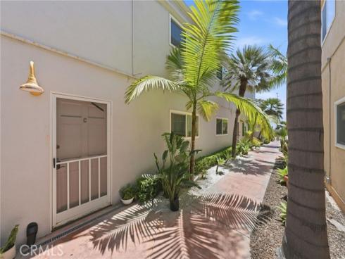 2202 W Oceanfront , Newport Beach, CA
