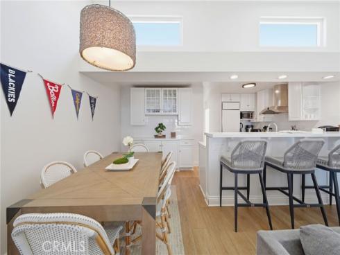 2202 W Oceanfront , Newport Beach, CA