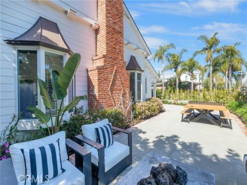 2401 Clay , Newport Beach, CA