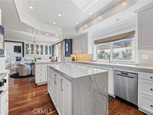 2401 Clay , Newport Beach, CA