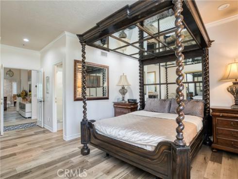 1 Royal Saint George , Newport Beach, CA