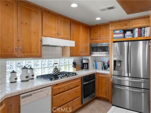 300 S Bay Front , Newport Beach, CA