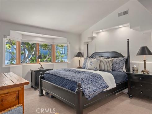 300 S Bay Front , Newport Beach, CA