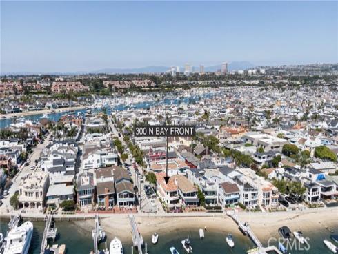 300 S Bay Front , Newport Beach, CA