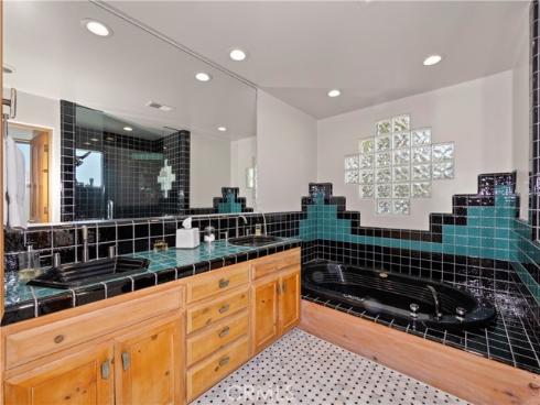 300 S Bay Front , Newport Beach, CA
