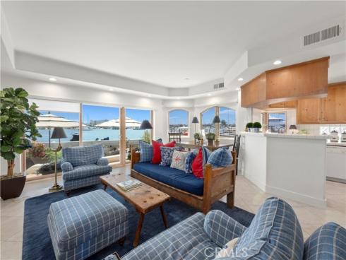 300 S Bay Front , Newport Beach, CA