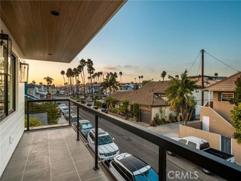 3601 Lake Avenue , Newport Beach, CA