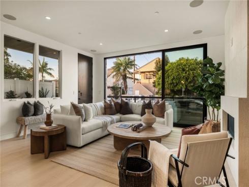 3601 Lake Avenue , Newport Beach, CA